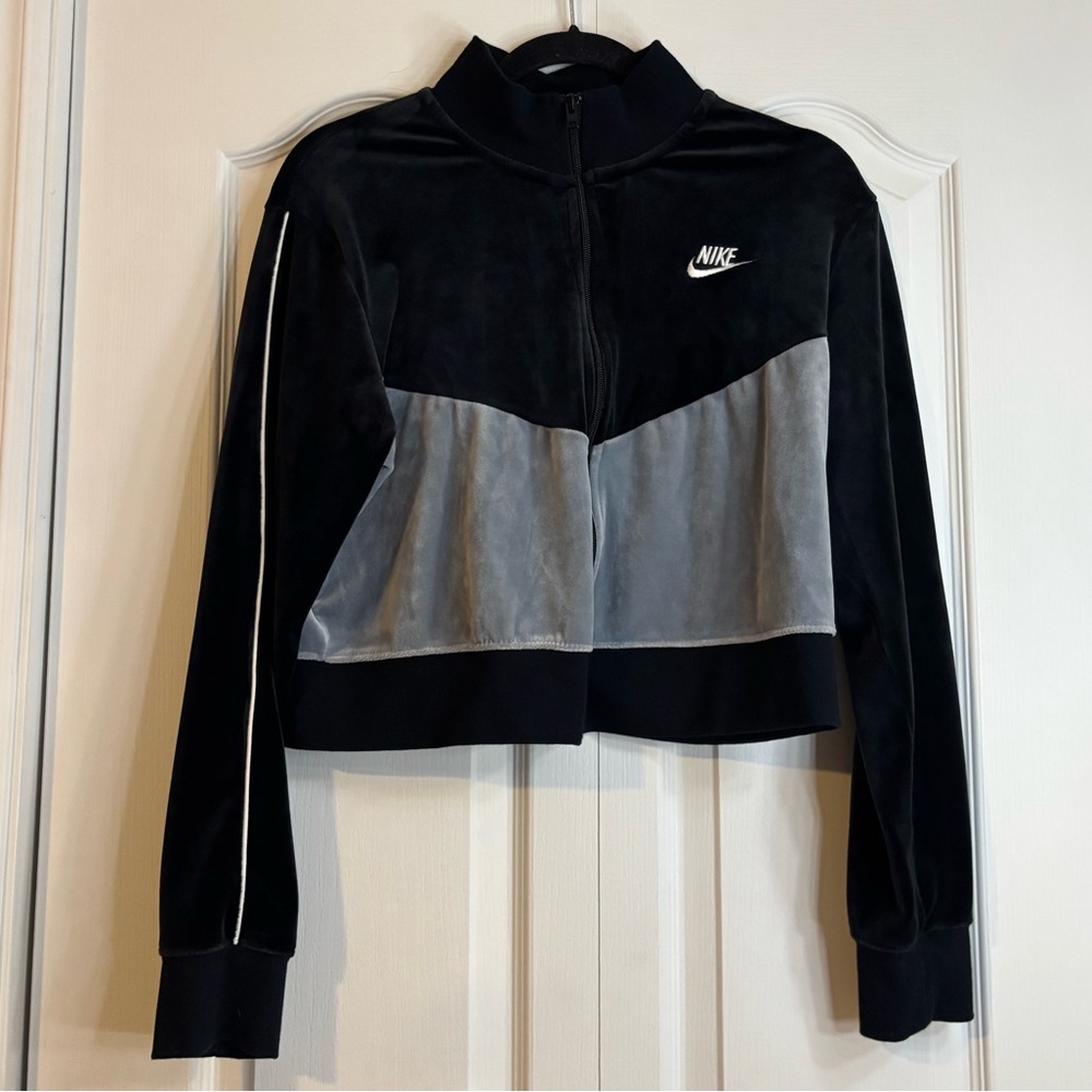 Nike Zip Up Sweater
